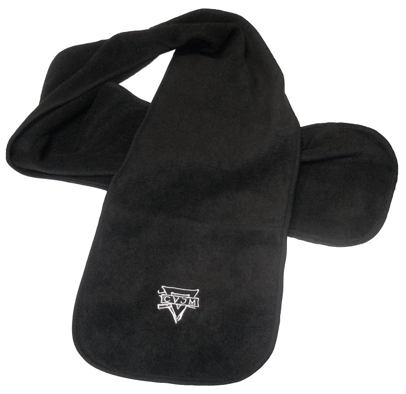 Fleeceschal mit Tasche und CVJM-Stick  schwarz Logo ohne Schatten Fleeceschal mit Tasche und CVJM-Stick  schwarz Logo ohne Schatten