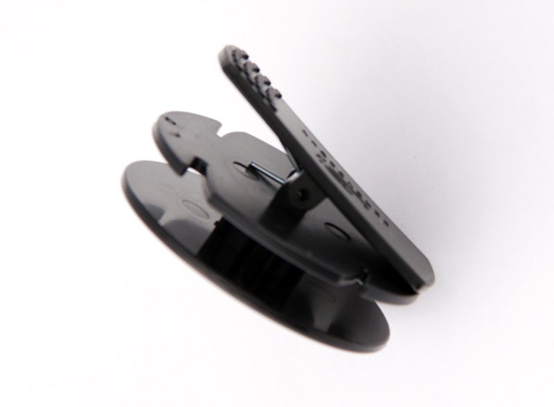 Handy-Clip für Ohrhörer-Kabel